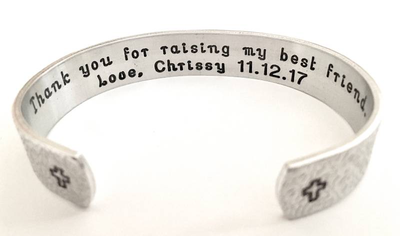 Mutter Des Bräutigams Geschenk, Schwiegermutter Personalisierte Aluminium Armband. Hochzeitsgeschenk, Perfektes Dankeschön Geschenk Von von TheSilverSwing