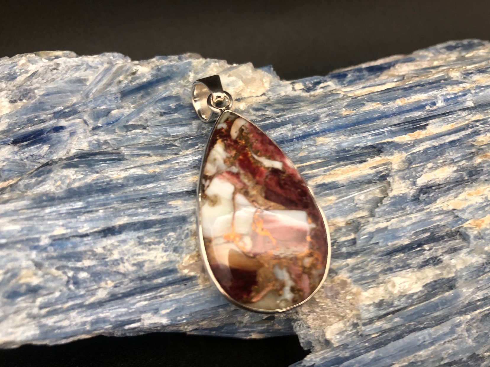 Tropfen Matrix Achat Anhänger 925 Sterling Silber, 5 cm von TheSilverWorkshop