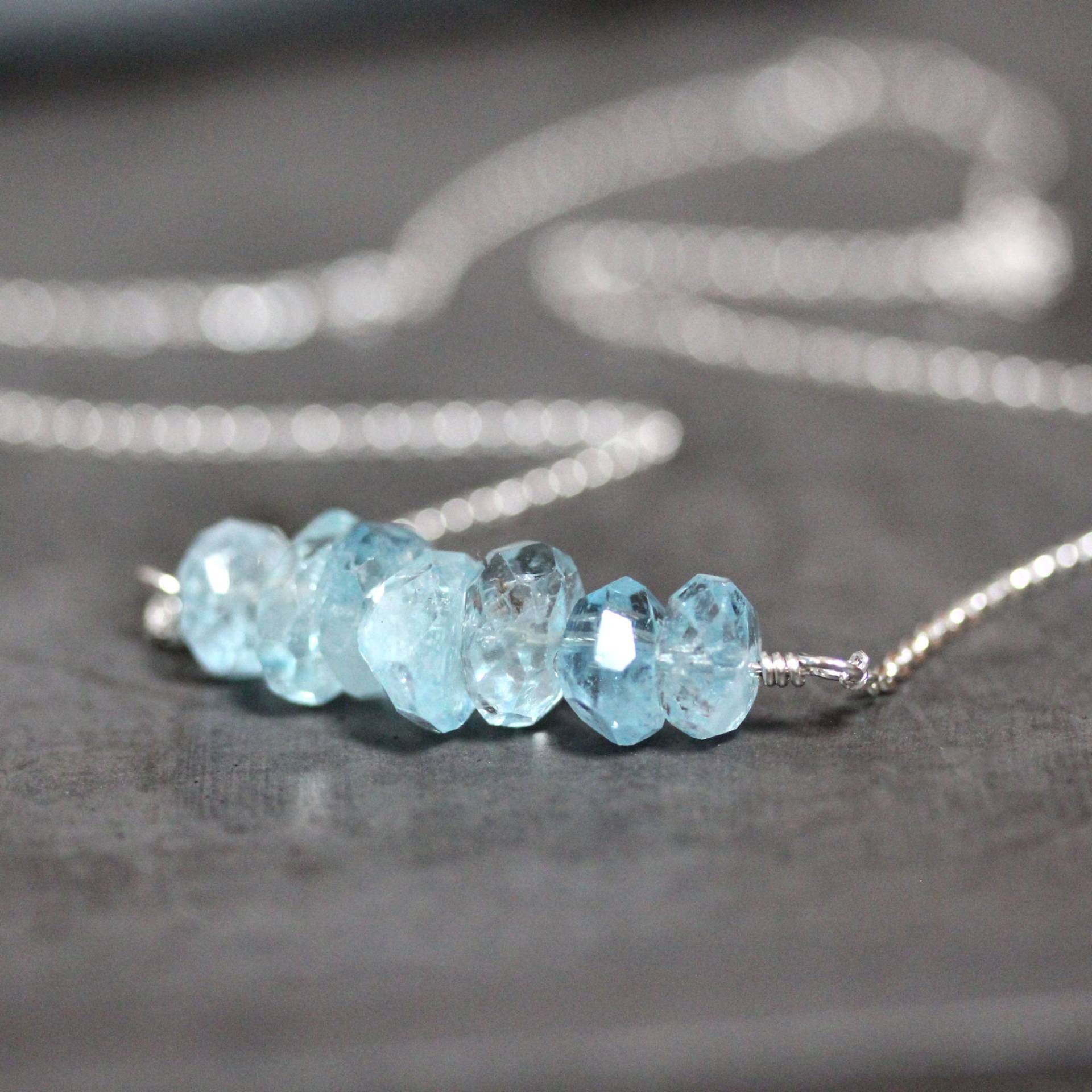 Aquamarin Halskette, Rohstein Himmel Blau Raue Natürliche Edelstein Sterling Silber Bar Halskette März Birthstone Schmuck - Pisces von TheSlyFox