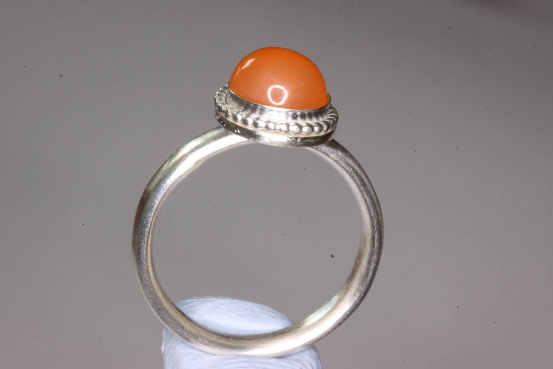 Einfach Und Süß in Orange Mondstein Massivem Sterlingsilber, Uk Hand Gemacht Einfach Und Süß in Orange Mondstein Massivem Sterlingsilber, Uk Hand Gemacht von TheSmallBench