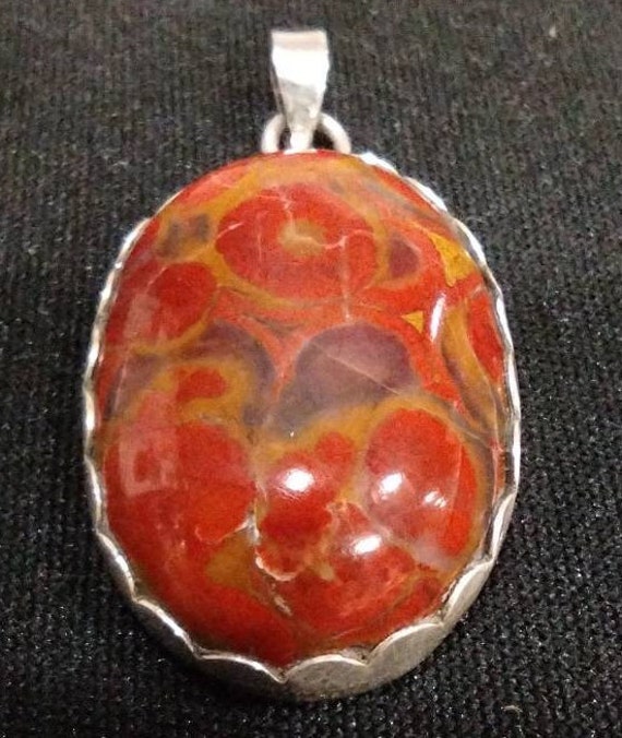 Morgan Hill Mohn Jaspis Anhänger Sterling Silber Cabochon Morgan Hill Mohn Jaspis Anhänger Sterling Silber Cabochon von TheSterlingPoppy