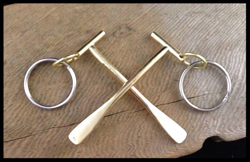 Messing Paddel Schlüsselanhänger, Drachenboot Schlüsselanhänger von TheSubmissiveStone