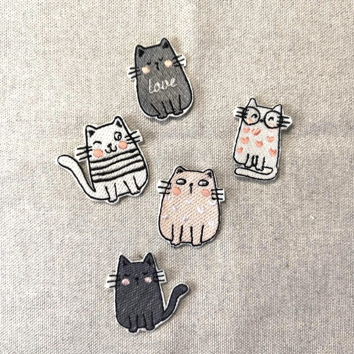 Katzen Aufnäher Set Zum Aufbügeln | Bestickte Patches Katze Bügelbild Tier Applikation Für Kleidung Geschenk Katzenliebhaber von TheTSO