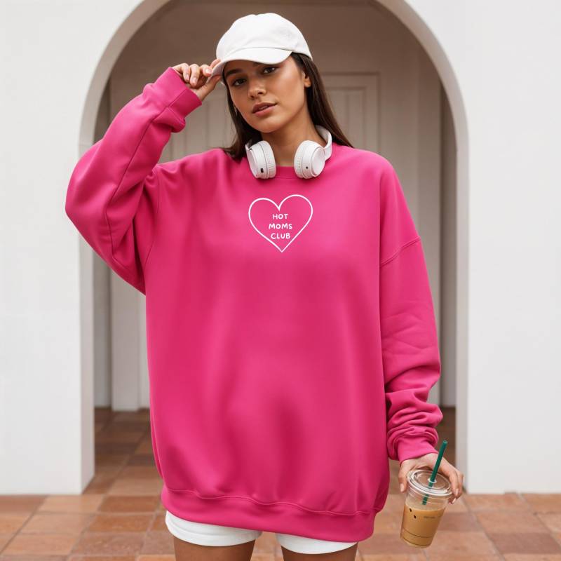 Pinker Hot Moms Club Sweater Mit Herzmotiv | Lustiger Mama Pullover Lustige Hoodie Geschenk Für Mütter Muttertagsgeschenk von TheTangerineTale