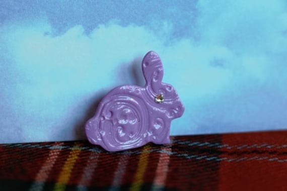 Wee Rabbit Brosche von TheTartanLassie