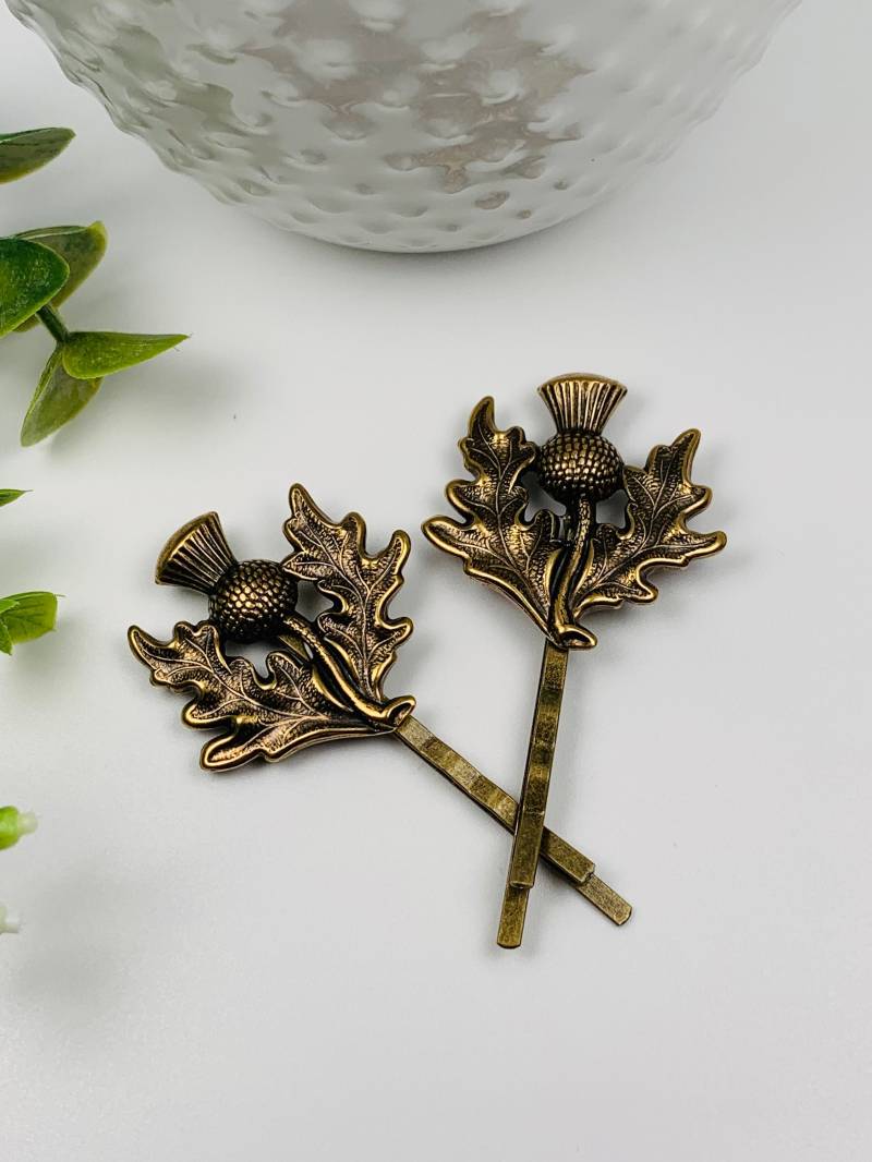 Antike Messing Distel Haarklammern Set Von 2 von TheTattooedLotus