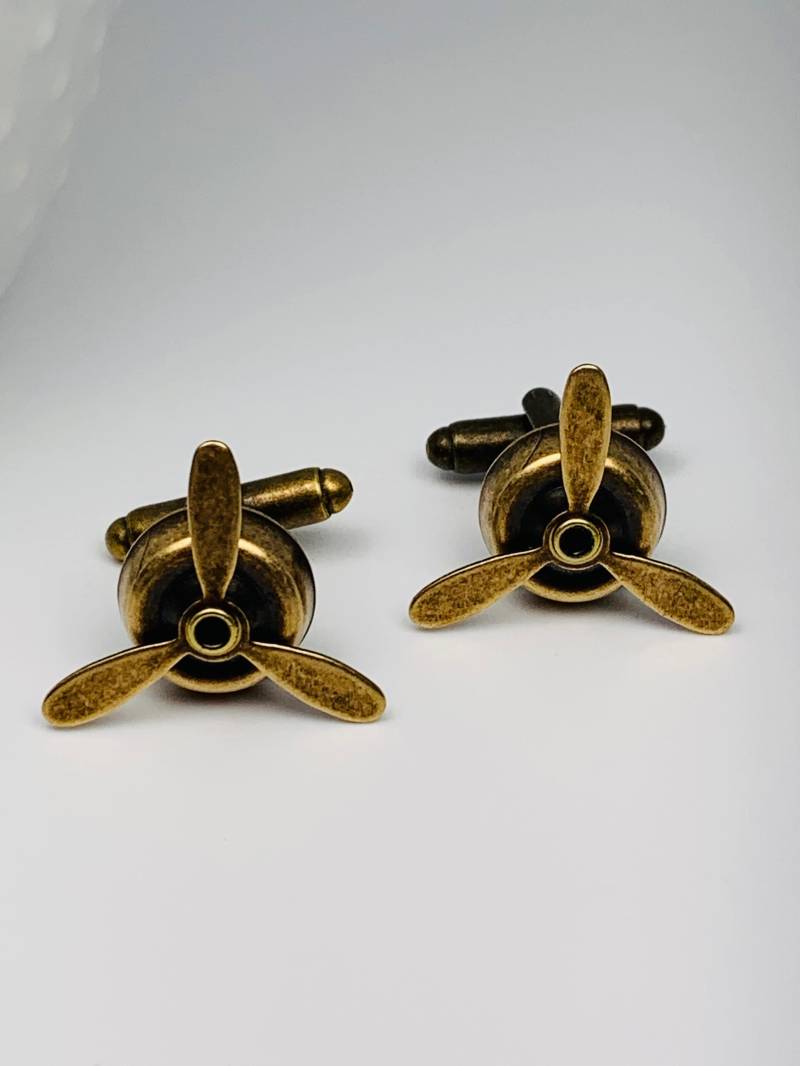 Antike Messing Propeller Manschettenknüpfe 2Er Set von TheTattooedLotus