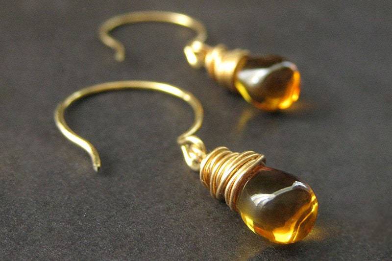 14K Gold Teardrop Ohrringe - Klare Honigtropfen Ohrringe. Draht Gewickelt Handmade Schmuck von TheTeardropShop