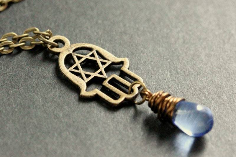 Bronze Hamsa Halskette. Davidstern Anhänger Hand Und Teardrop von TheTeardropShop