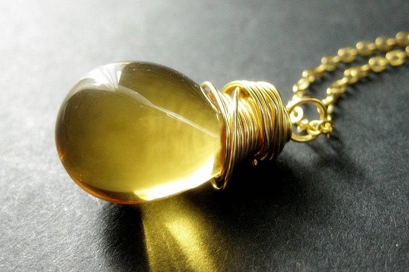 Extra Große Honig Solitaire Halskette. Teardrop Halskette Wire Wrapped in Gold. Handgemachte von TheTeardropShop