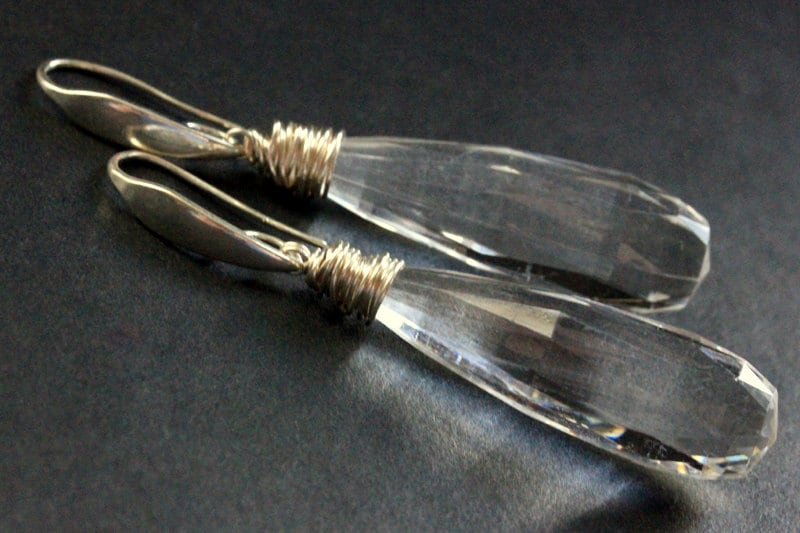 Lange Ohrringe. Crystal Clear Teardrop Extra Ohrringe Wire Wrapped in Silber. Handmade Schmuck von TheTeardropShop