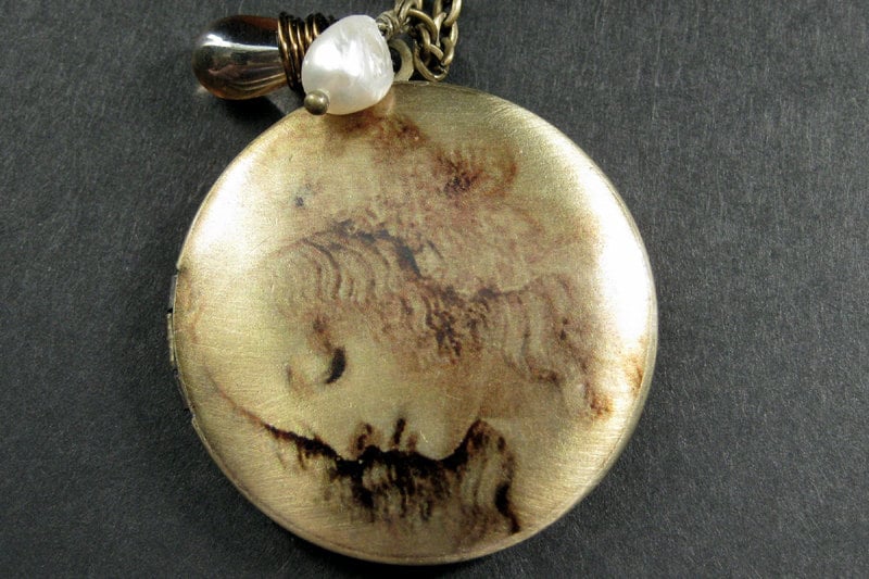 Leonardo Davinci Medaillon Halskette. Renaissance Frau Halskette Mit Träne Und Perle. Handmade Schmuck von TheTeardropShop