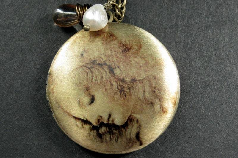 Leonardo Davinci Medaillon Halskette. Renaissance Frau Halskette Mit Träne Und Perle. Handmade Schmuck von TheTeardropShop
