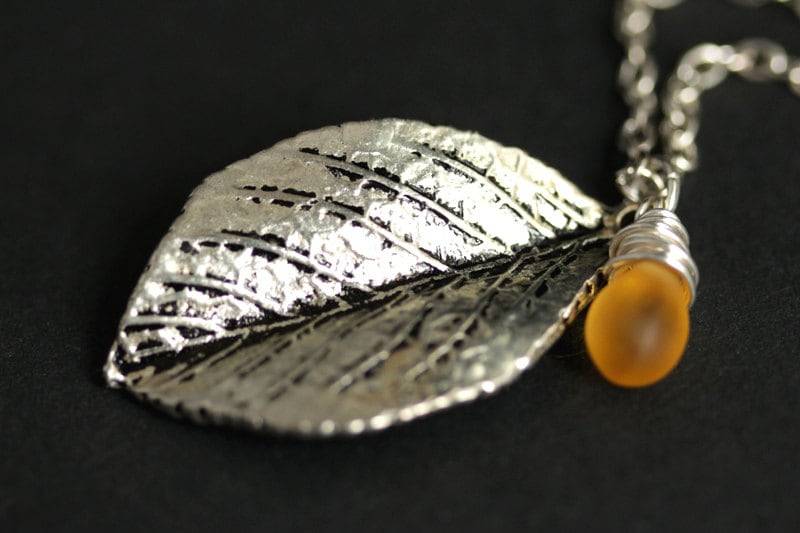 Silber Blatt Halskette. Anhänger Mit Wire Wrapped Teardrop. Schmuck. Charm Handmade von TheTeardropShop