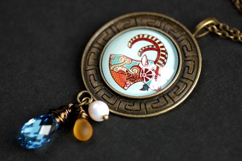 Steinbock Halskette. Sternzeichen-Halskette. Native Sun Sign Constellation Horoskop-Halskette Wire Wrapped Kristallhalskette-Charme-Halskette von TheTeardropShop