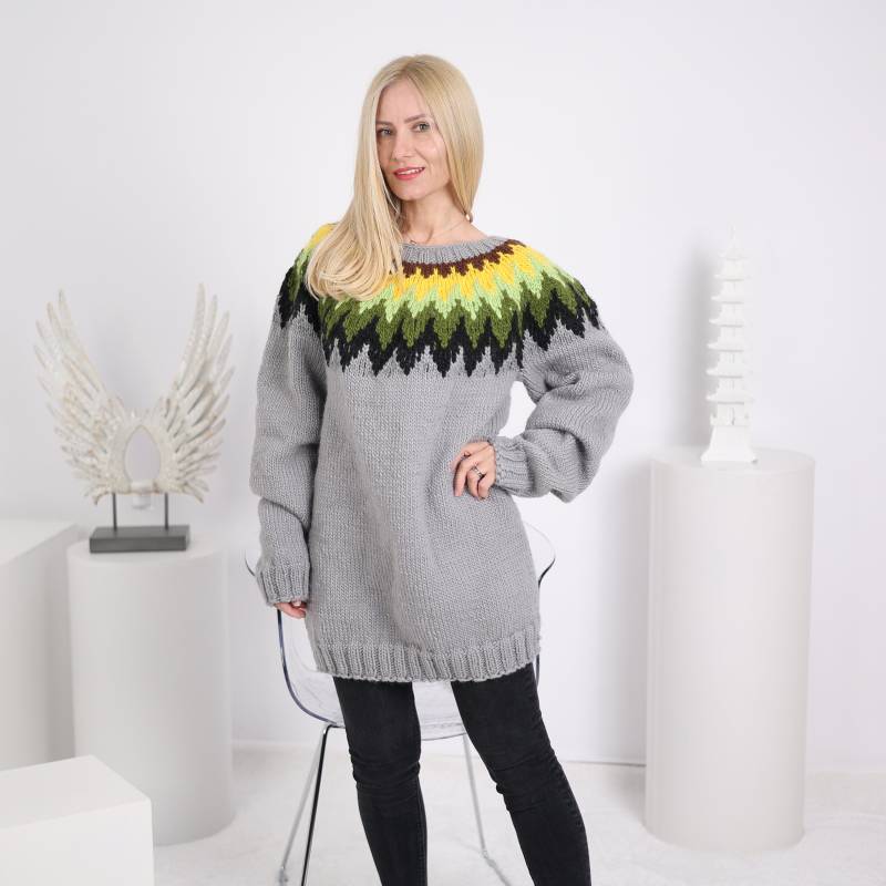 Versandfertig in Größe 4xl, Lopi Wolle Pullover, Hand Gestrickter Grauer Pullover T1632 von TheTiffyMohair