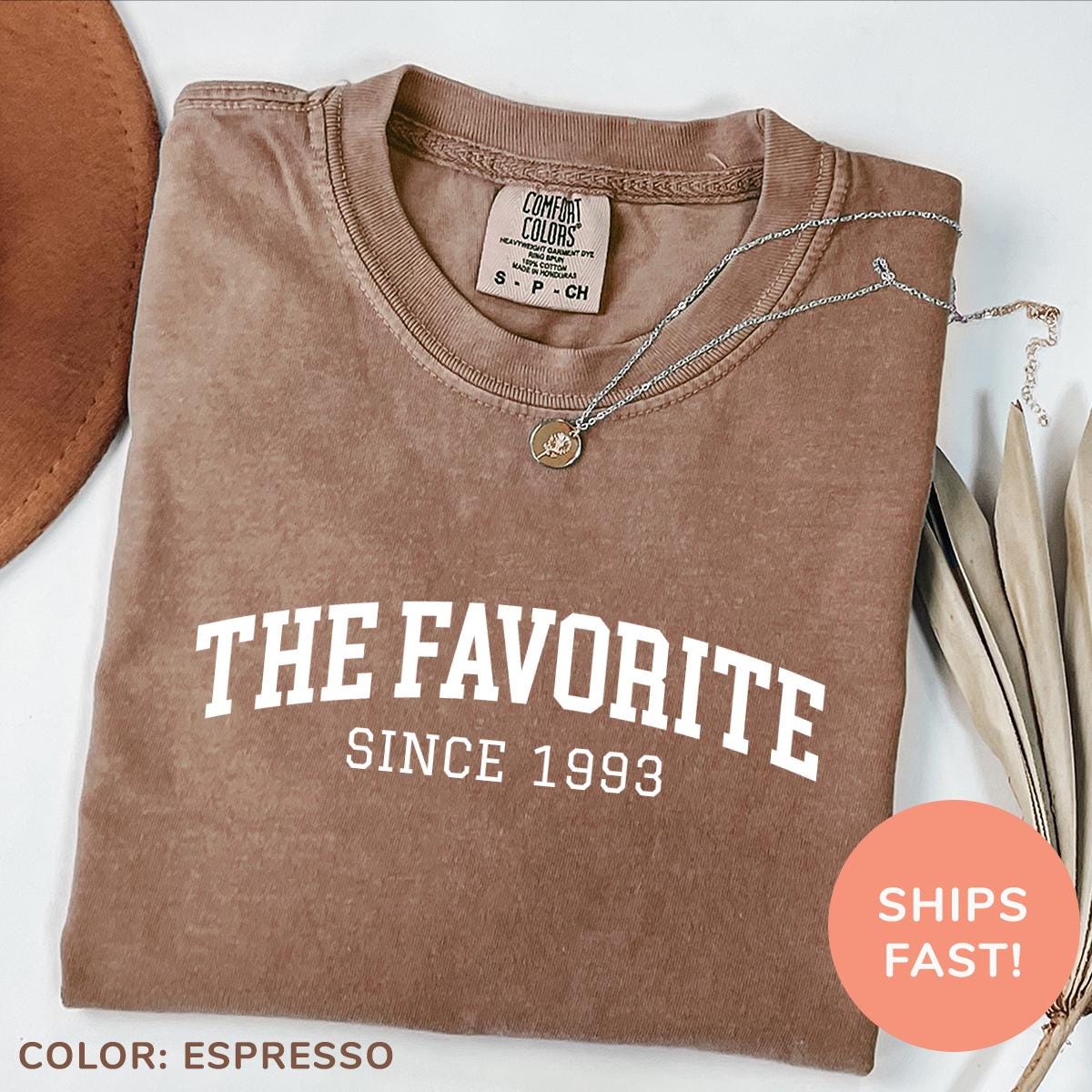 Comfort Colors® Das Lieblingshemd Mamas Lieblingskind-Hemd Personalisiertes Lieblingstochter-Hemd Benutzerdefinierte Töchter Geschenk von TheTinyThreadsCo