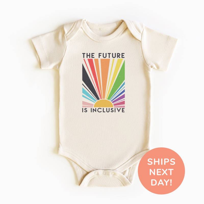 Die Zukunft Ist Inklusive Shirt Und Onesie® Pride Month Kleinkind - & Jugend-Shirt Lgbtq + Gleichheit Für Kinder von TheTinyThreadsCo