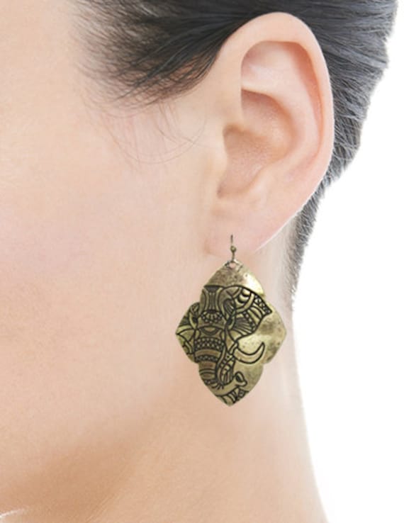 Elefant Design Gravur Diamant Form Tropfen Ohrhänger von TheTizana