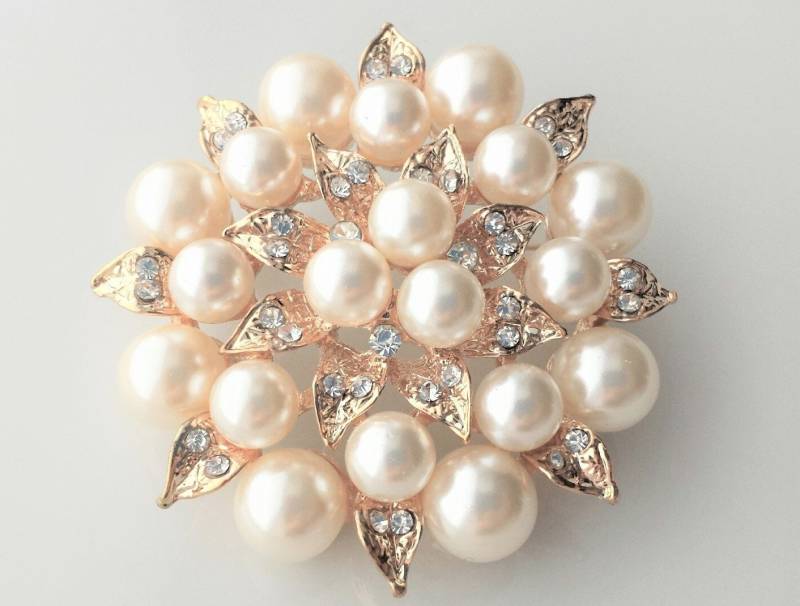 Perle Strass Brosche Elfenbein Braut Hochzeitsschmuck von TheTossedBouquet