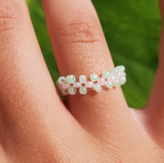 Perlen-Checker-Ring | Anpassbar von TheTrinketDiish
