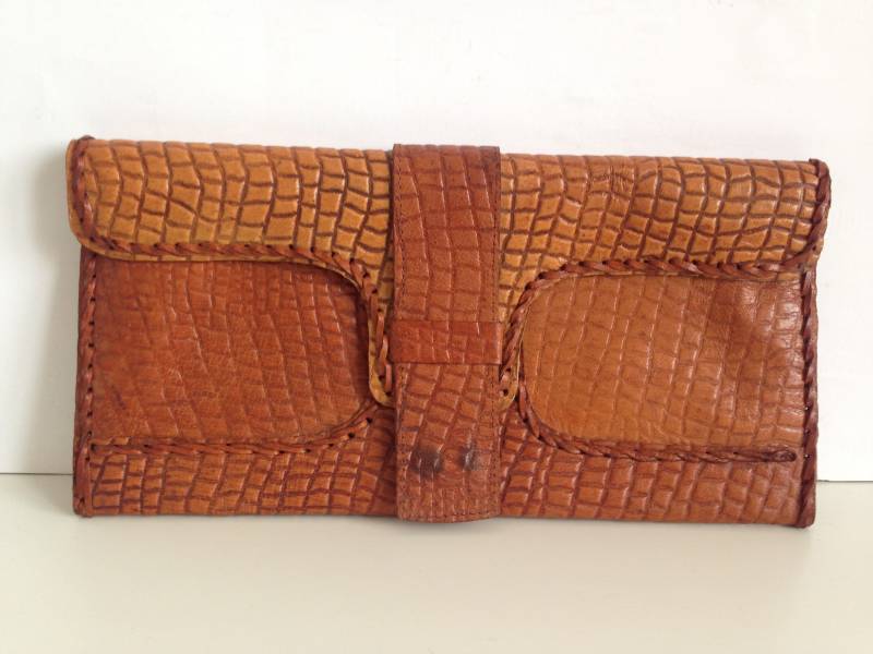 Echt Ledertasche - Vintage Tasche Aus Echtem Kalbsleder Retro Alte Aus 70'- Leder Handtasche von TheVINTAGEShopBG