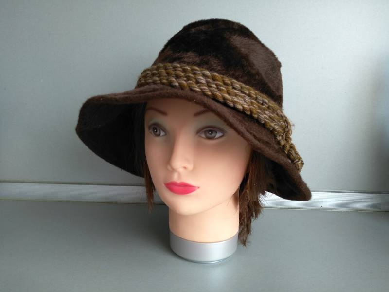 Vintage Breiter München Hut - Retro von TheVINTAGEShopBG