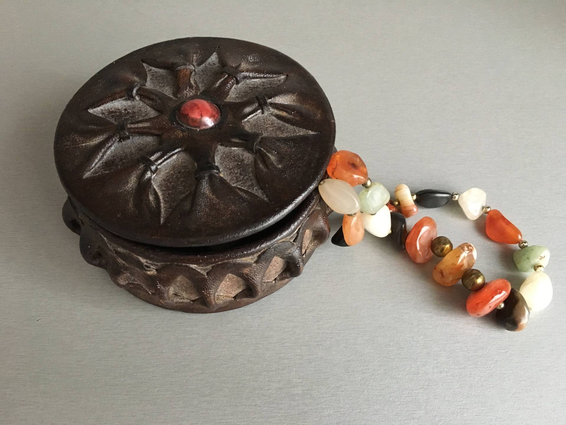Vintage Echtleder Box - Leder Trinket Schmuck Echt Memory Vintage Echtleder Box - Leder Trinket Schmuck Echt Memory von TheVINTAGEShopBG