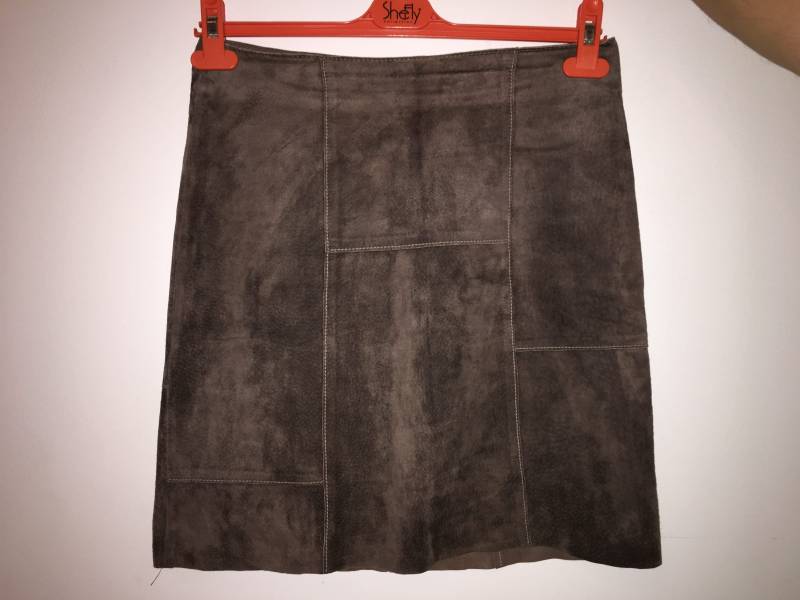 Vintage Natürlicher Wildlederrock - Rock Retro Vintage Natürlicher Wildlederrock - Rock Retro von TheVINTAGEShopBG