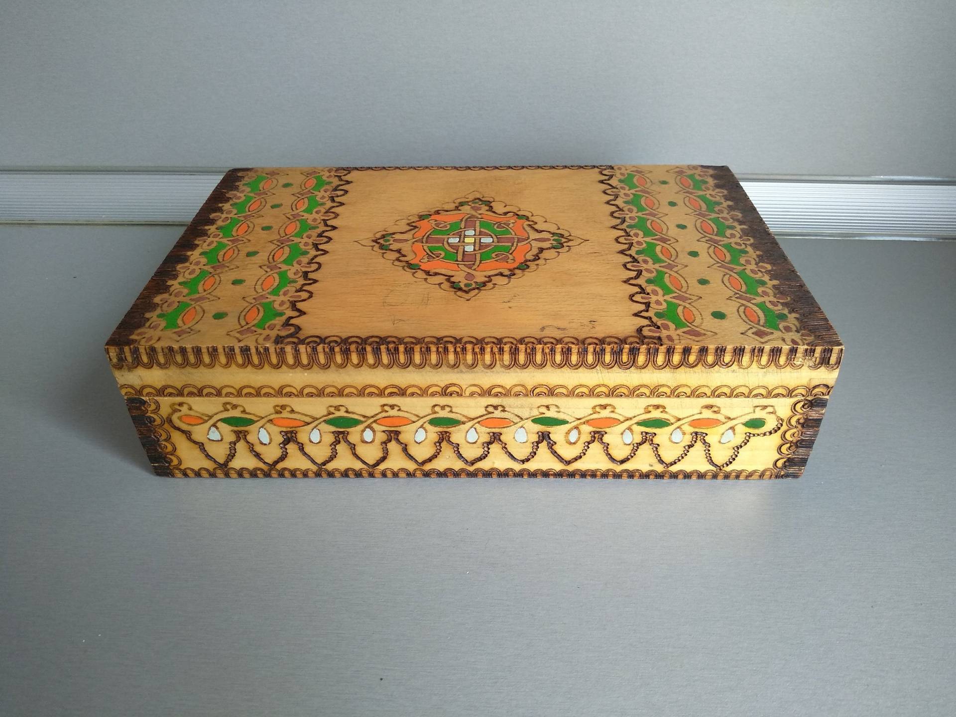 Vintage Pyrographie Box - Holz Schmuck Memory Retro Home Deko Vintage Pyrographie Box - Holz Schmuck Memory Retro Home Deko von TheVINTAGEShopBG