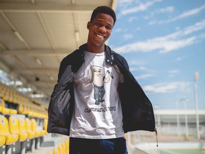 Grandmaster Tofu - Offizielles T-Shirt Grandmaster Tofu - Offizielles T-Shirt von TheVeganMafiaShop