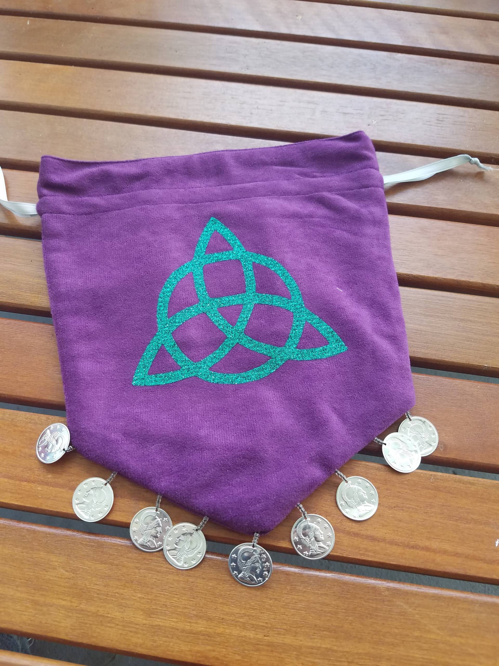 Trinity Knoten Suedecloth Beutel Trinity Knoten Suedecloth Beutel von TheVelvetAlchemist