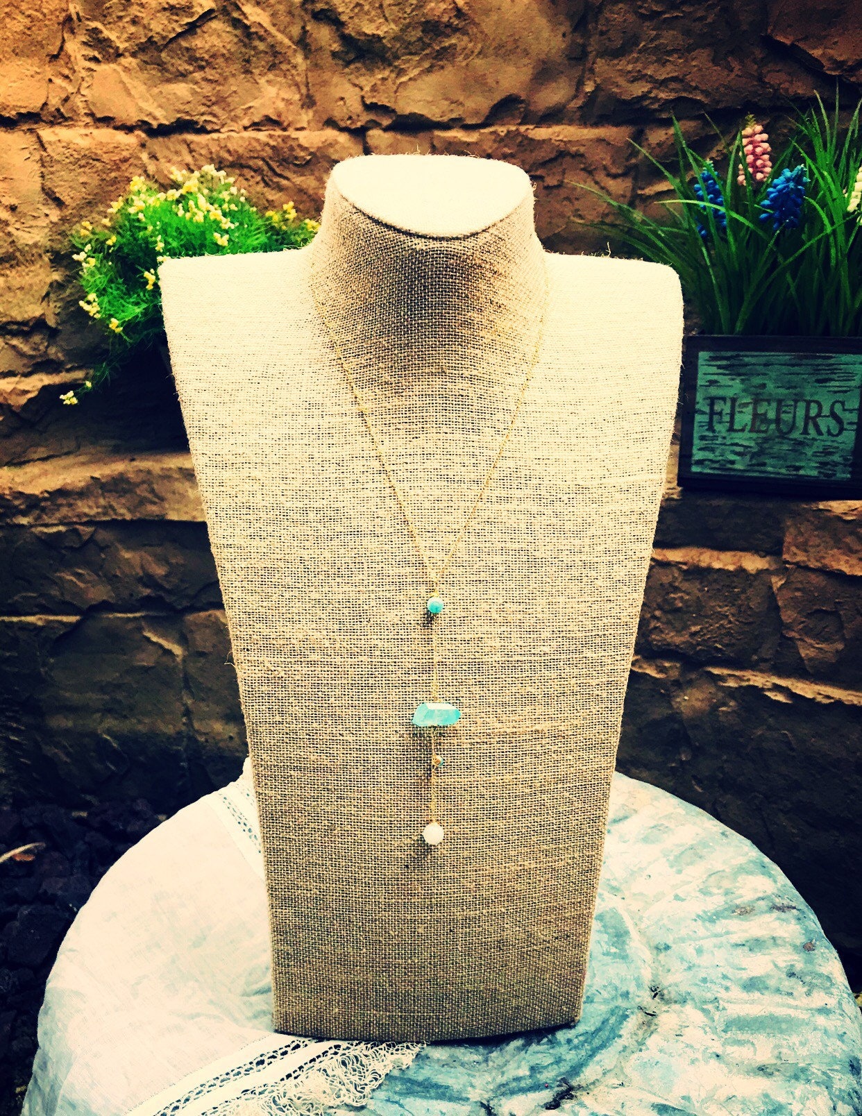 Hoffnung-Kette Mit Jade Und Blauen Blauquarz Hoffnung-Kette Mit Jade Und Blauen Blauquarz von TheVintageMermaidUS