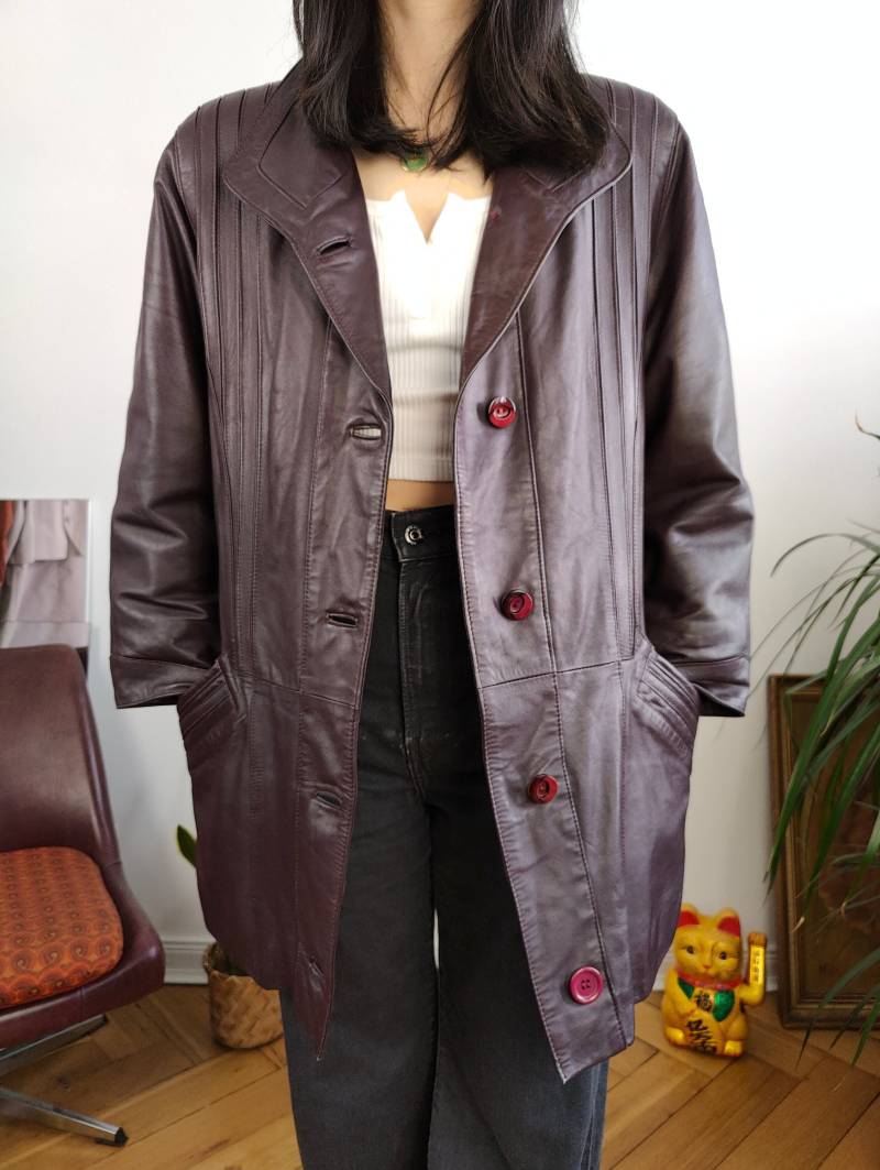 Vintage 100% Nappaleder Mantel Burgunderrot Lila Jacke Frauen Matrix 44 M von TheVintageTakeaway