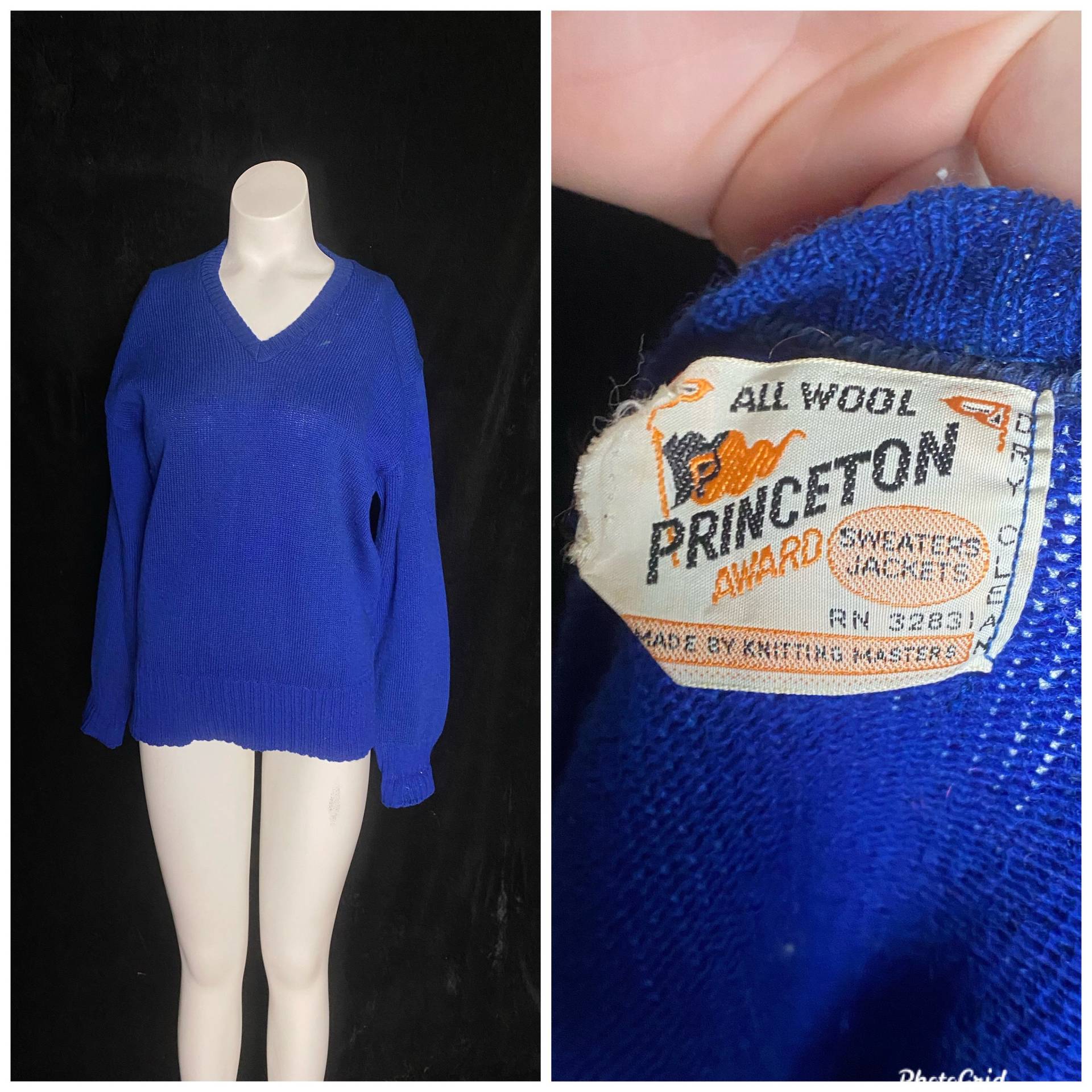 Vintage 1940 Blau Wolle Vneck Pullover Collegiate Herren Pullover, Größe Mittlerer von TheVintageVenusShop