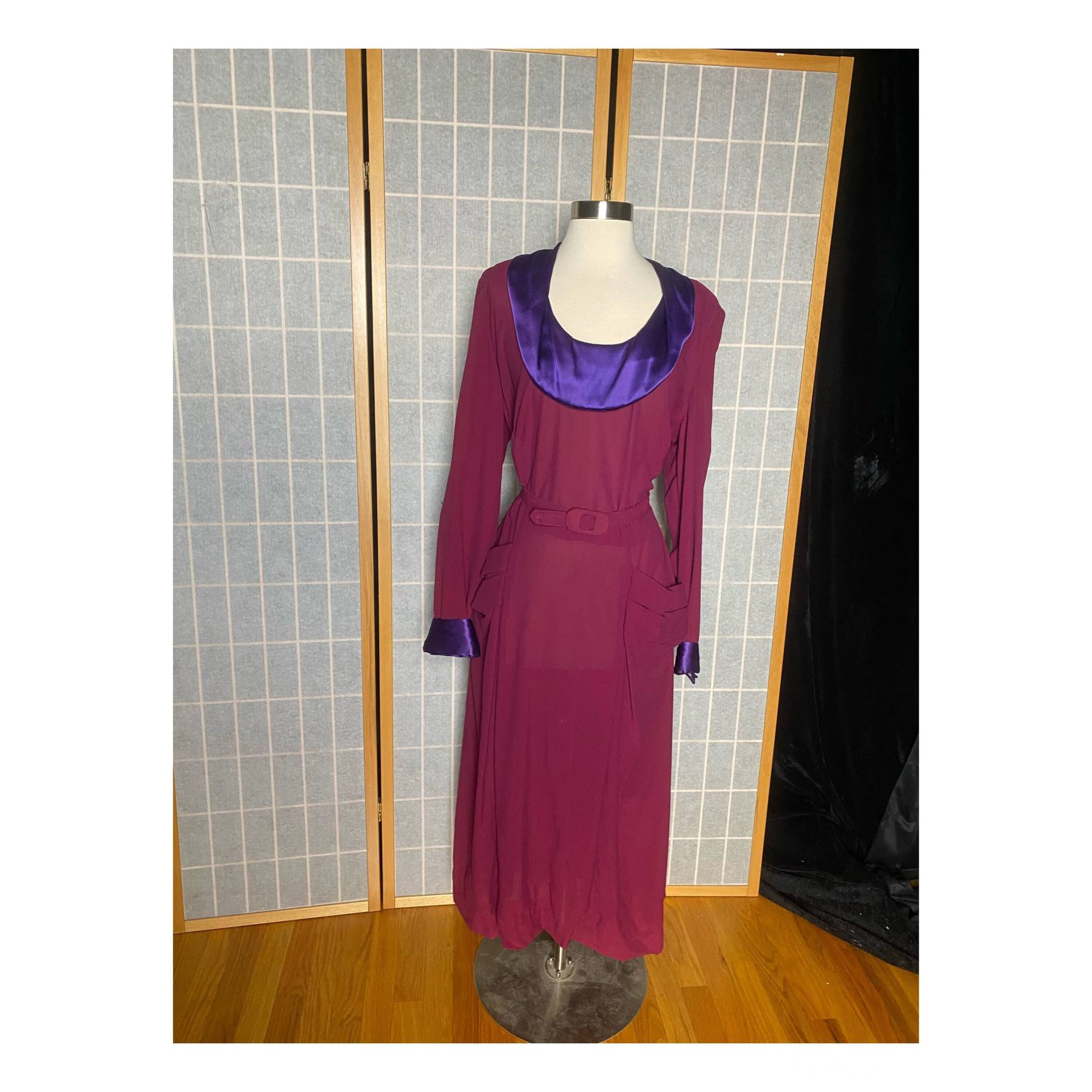 Vintage 1940Er Magenta Pink Crepe Und Lila Satinkleid Mit Gürtel, Größe Xl von TheVintageVenusShop