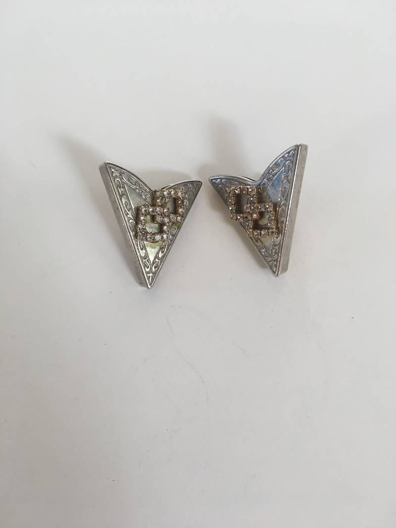 Vintage 1970Er Jahre Kragen Clips /Pins Schraube Zurück Silber Dreieckigen Pfeil Mit Strass Quadrate von TheVintageVenusShop