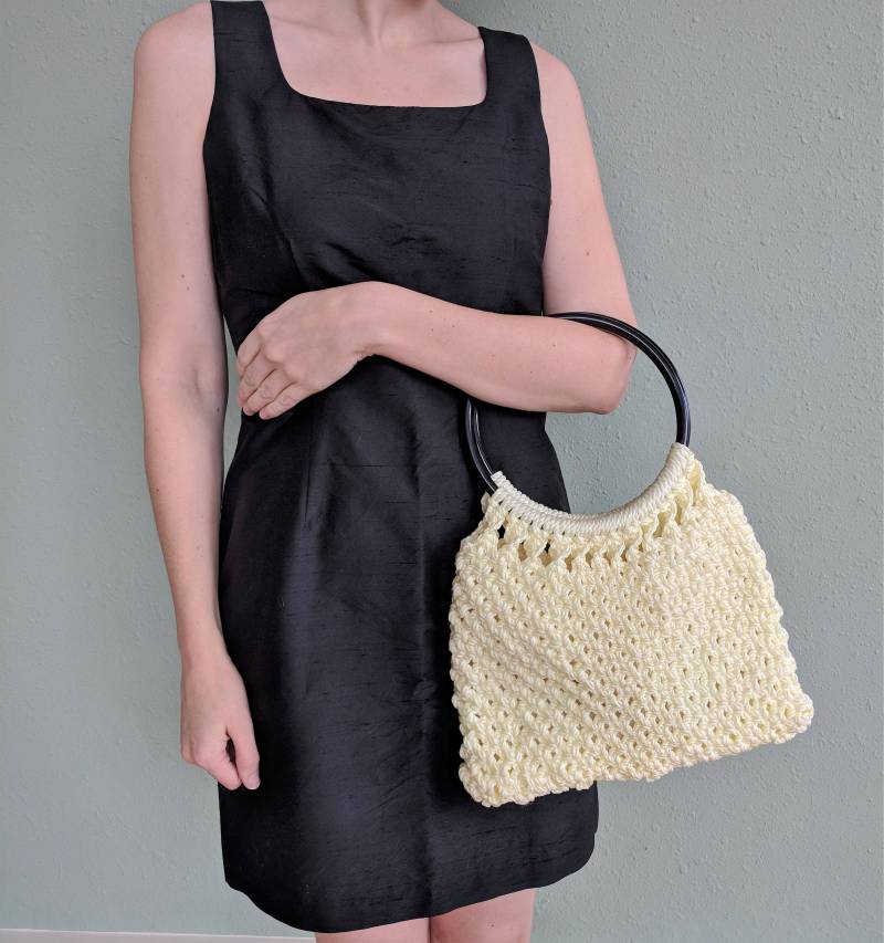 1960Er Jahre Weiße Gehäkelte Geldbörse, Mid Century Fashion Portemonnaie, Vintage Handgemachte Handtasche, Boho Festival Gewebte Geldbörse 1960Er Jahre Weiße Gehäkelte Geldbörse, Mid Century Fashion Portemonnaie, Vintage Handgemachte Handtasche, Boho Festival Gewebte Geldbörse von TheVintageVesture