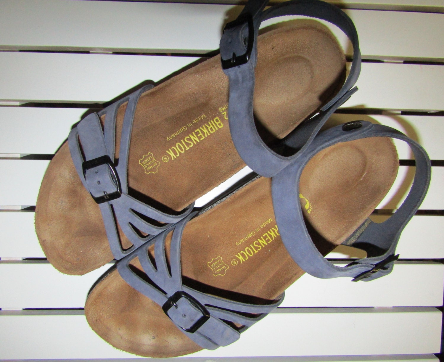 Birkenstock ~ Navy Nubuk Sandalen ~Vintage Mint Damen Gr.42 Schmalfußbett von TheVintagemints