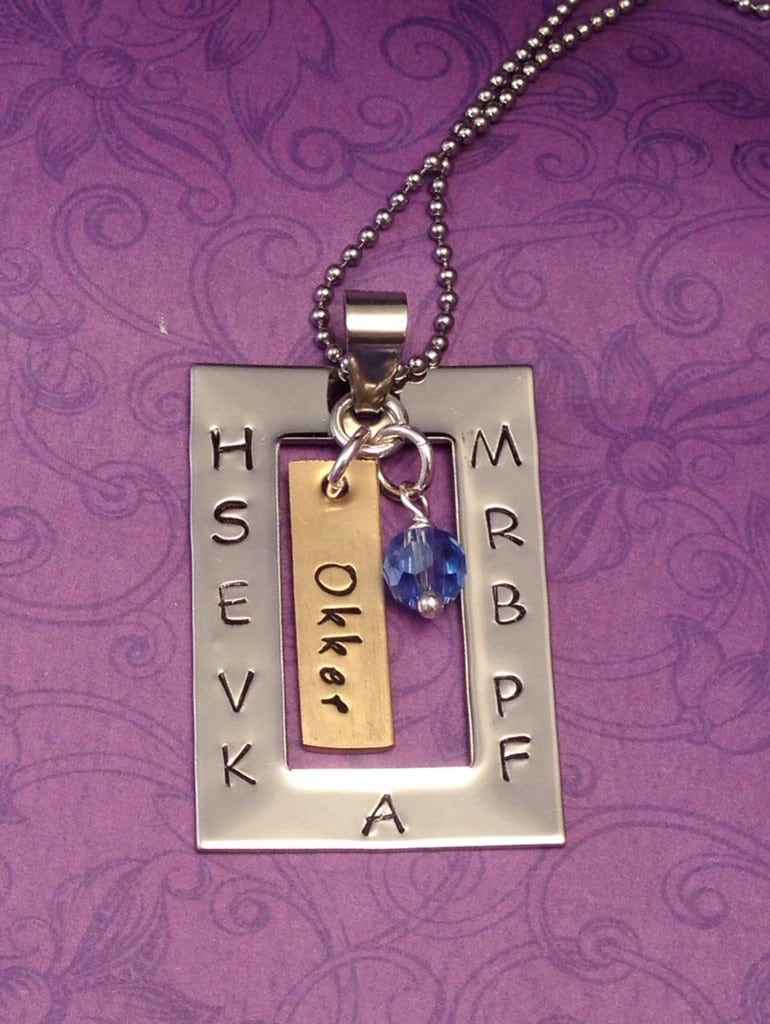 Personalisierte Dressur Arena Halskette Pferde Name, Swarovski Kristall Personalisierte Dressur Arena Halskette Pferde Name, Swarovski Kristall von TheWagTaggery