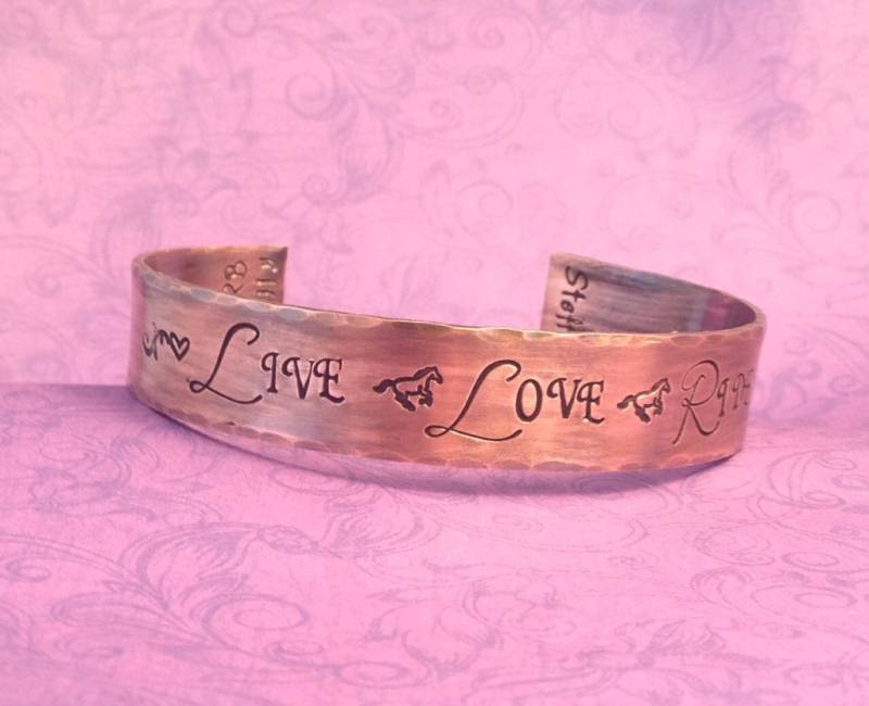 Live Loveride Armband, Kupferarmband, Kupfer Manschette, Manschette Live Loveride Armband, Kupferarmband, Kupfer Manschette, Manschette von TheWagTaggery