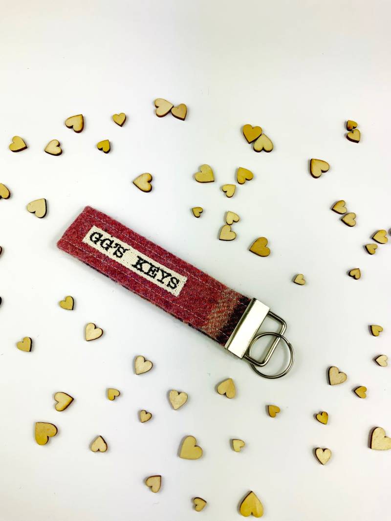 Gg Schlüsselanhänger - Große Großmutter Geschenk Tweed Key Fob Muttertag Tweed-Geschenk von TheWeeLoft