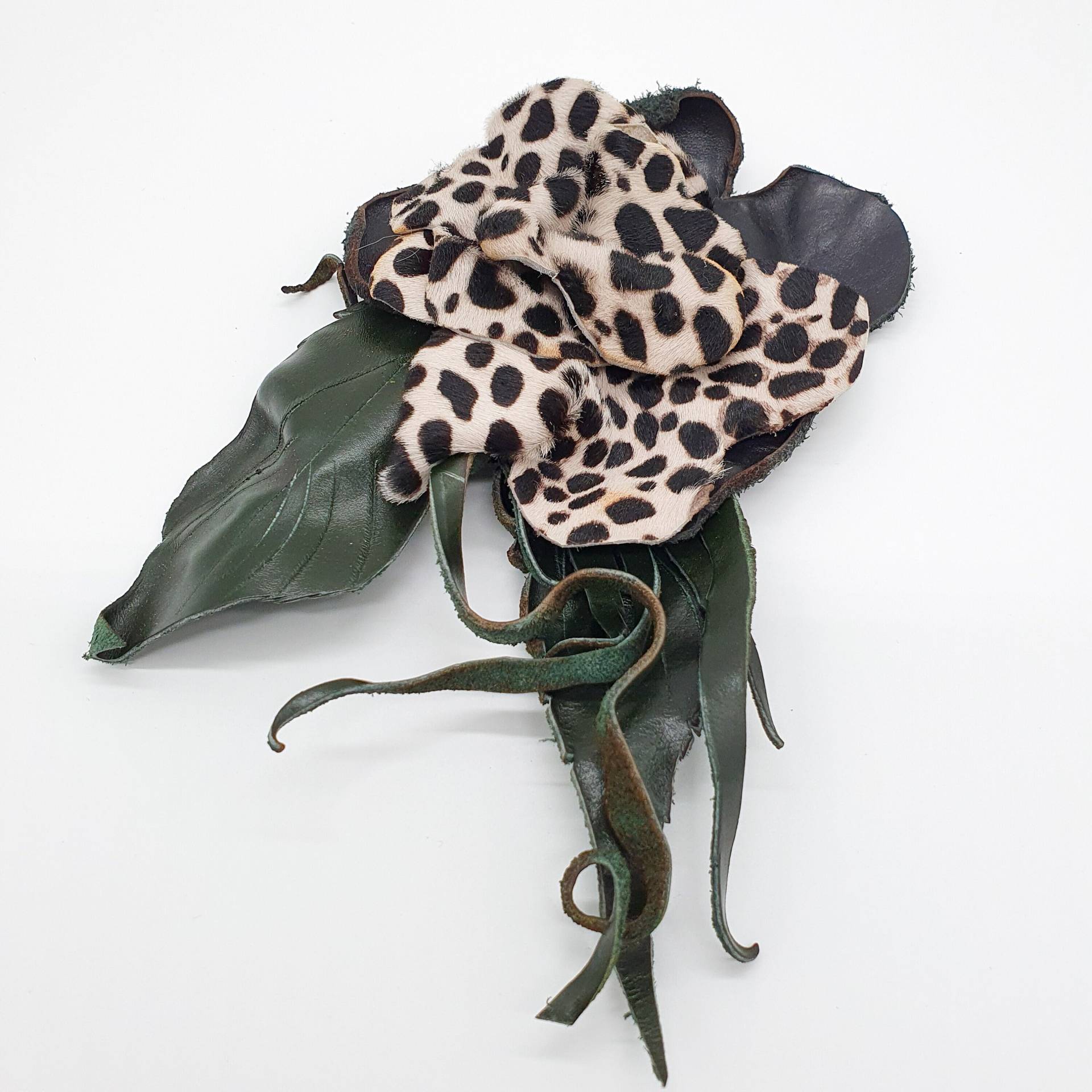 Leder Blume Braun Brosche Boho Leopard Print Style Handmade Leder Blume Braun Brosche Boho Leopard Print Style Handmade von TheWhiteEcho