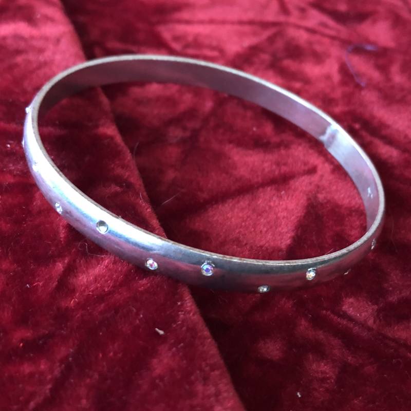 Vintage 1980Er Strass Silber Armreif - Silberfarbenes Kristall Armband Read von TheWickedGarden