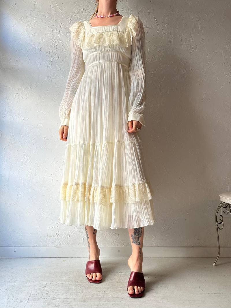 70S "Gunne Sax' Cremefarbenes Präriekleid von TheWildHoneyShop