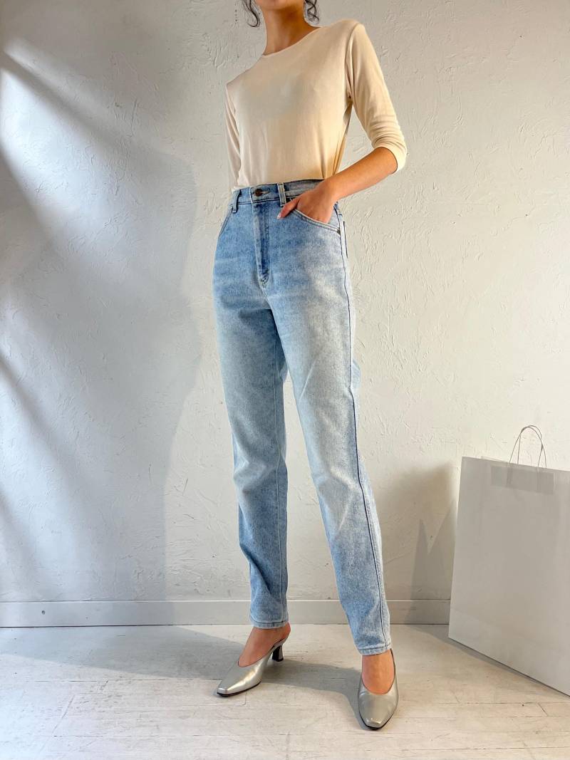 90S "Lee' High Waisted Light Wash Mom Jeans/S von TheWildHoneyShop