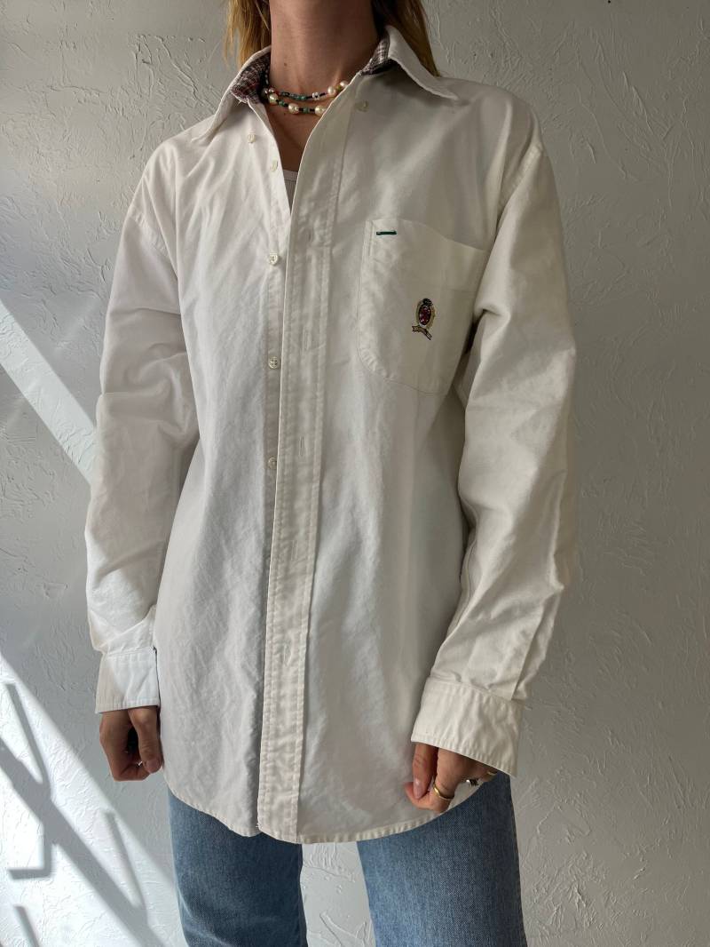 Y2K "Tommy Hilfiger' Weißes Monogramm Button Up Shirt/S von TheWildHoneyShop