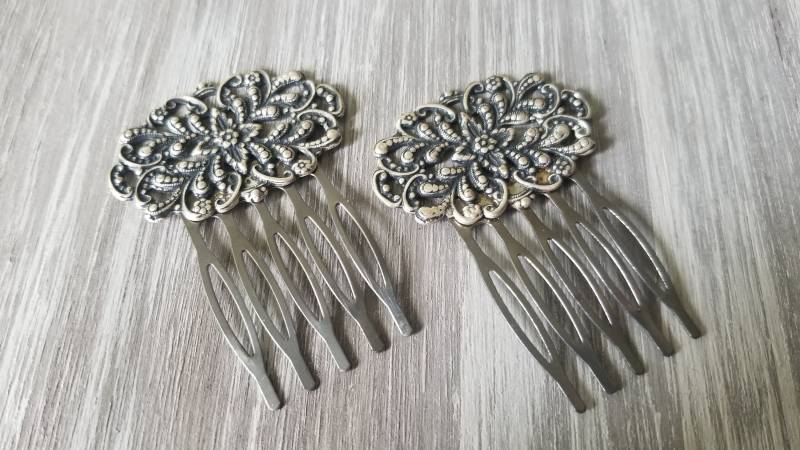 Vintage-stil Filigrane Haarkamm Set in Antik Silber von TheWildPoppyjewelco