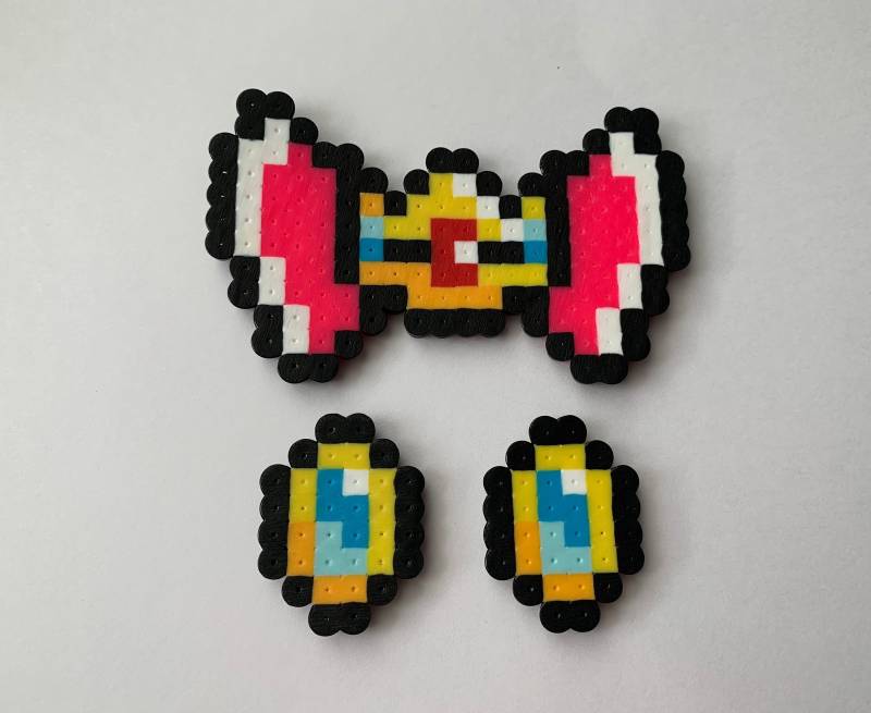 Super Mario Bro Es Princess Peach Hair Bow & Button Set Super Mario Bro Es Princess Peach Hair Bow & Button Set von TheZombshop