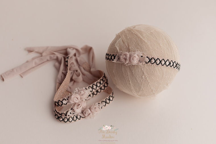 Rts Deep Green Und Knochen Farbe Trim Stirnband - Neugeborene Größe, Fotografie Prop, Baby-Stirnband Rts Deep Green Und Knochen Farbe Trim Stirnband - Neugeborene Größe, Fotografie Prop, Baby-Stirnband von Thedaintymeadow